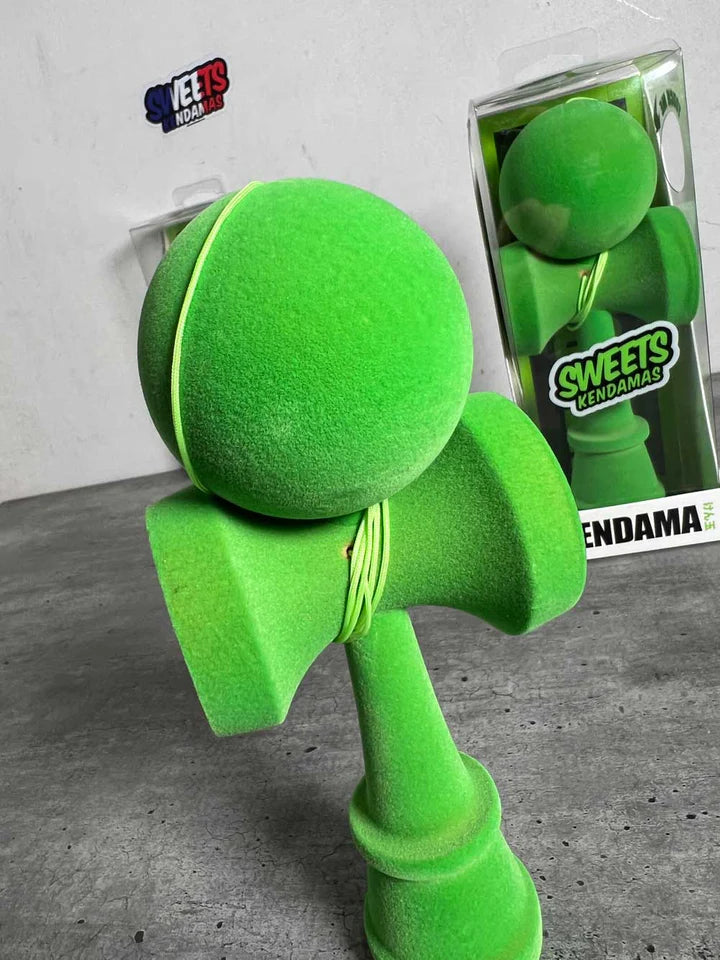 Kendama Fuzzy - Vert