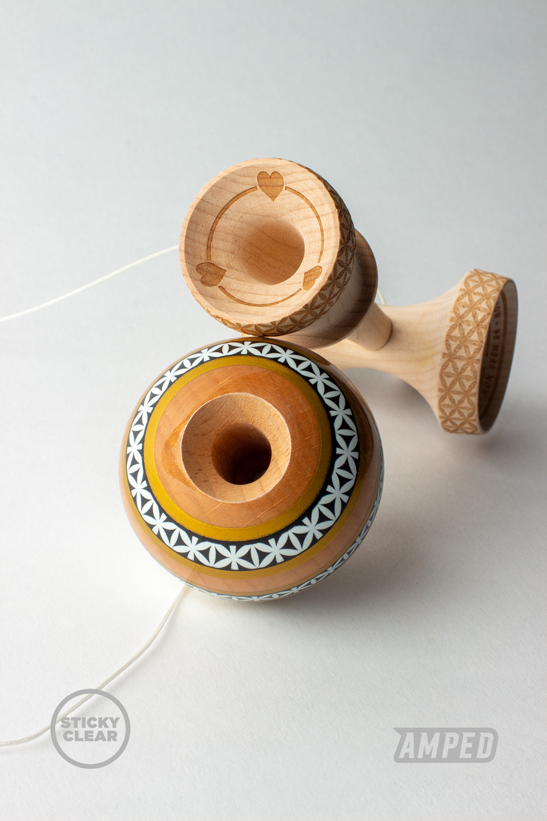 Kendama Pro model Johnny Raekes - Blanc/Or