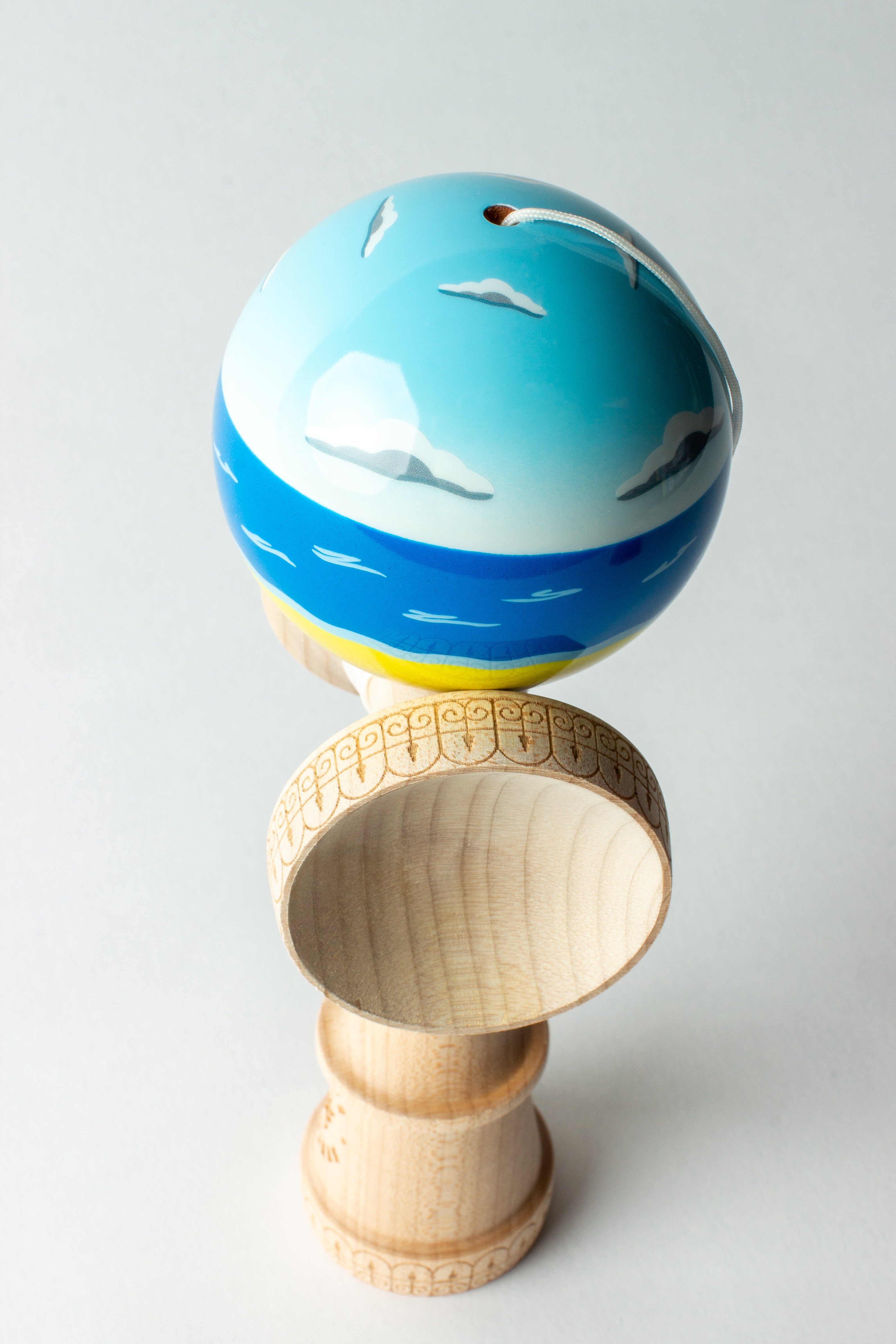 Kendama Pro model Juzzy Carter - Bleu/Jaune