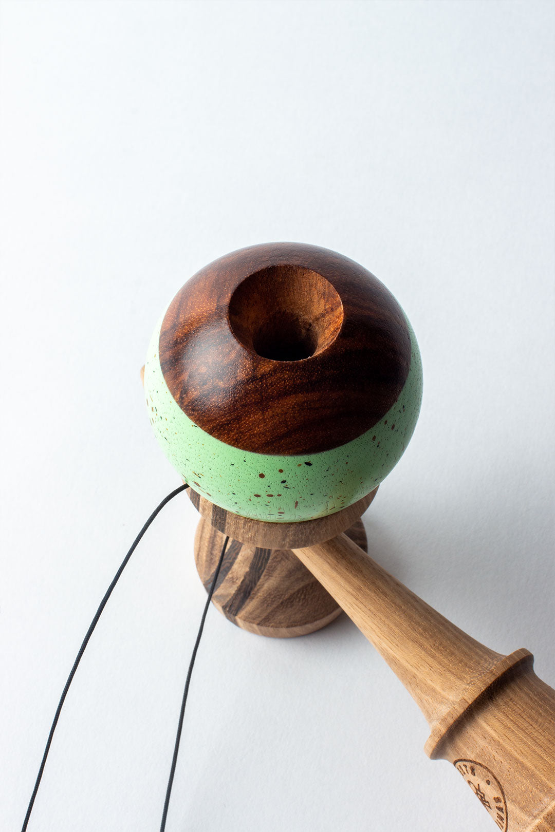 Kendama Lab Custom - Pistachio Mint Chip