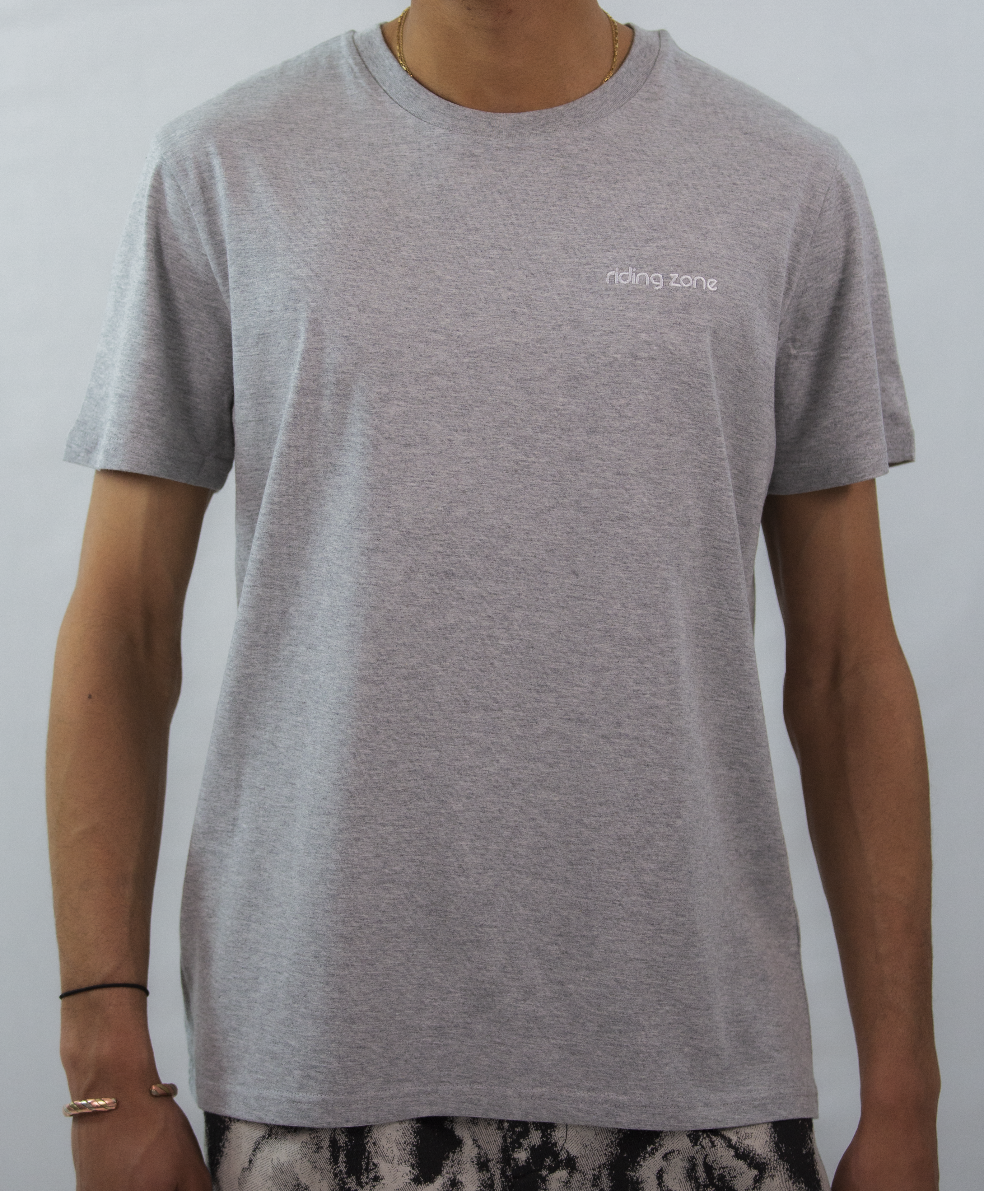 T-shirt brodé Gris