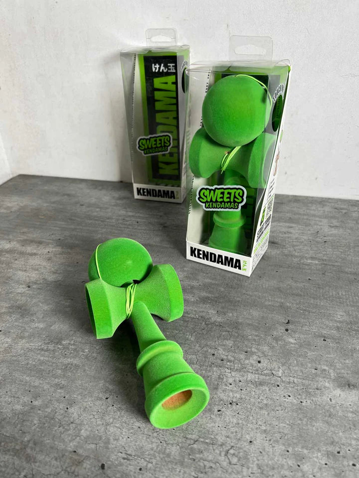 Kendama Fuzzy - Vert